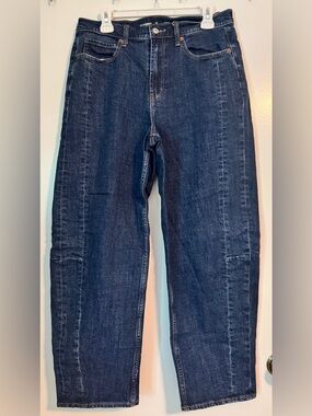 Old Navy high rise barrel jeans size 12 tall
